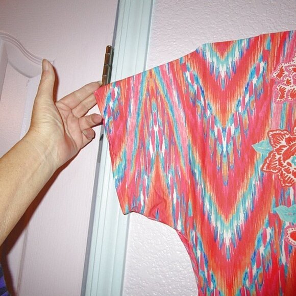 New COCO REEF Swimsuit Size S COVERUP Crochet TASSELS V-Neck DRESS Beach BOHO - Picture 4 of 11